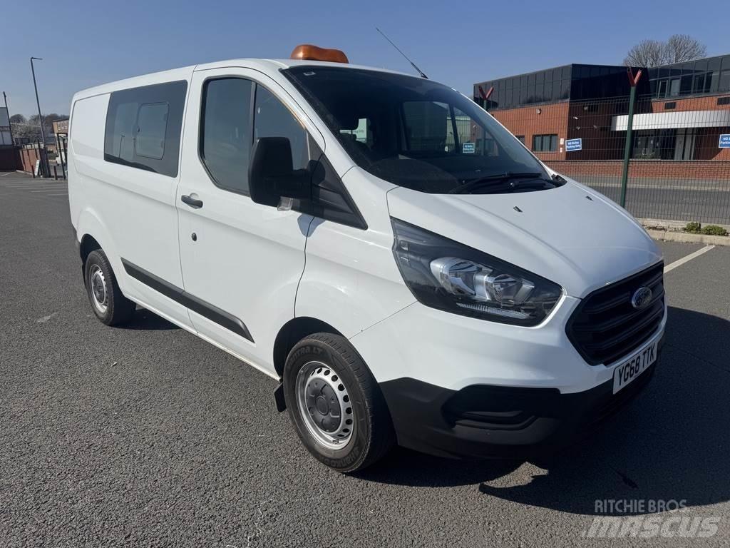 Ford  حافلة صغيرة