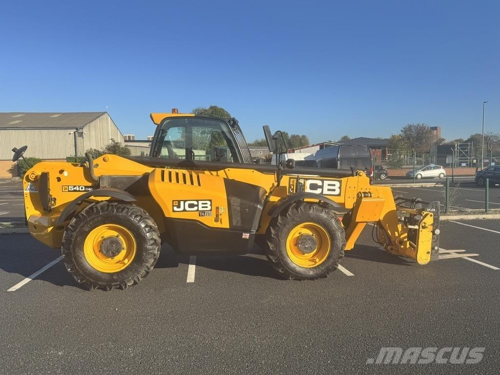 JCB  مناولات متداخلة