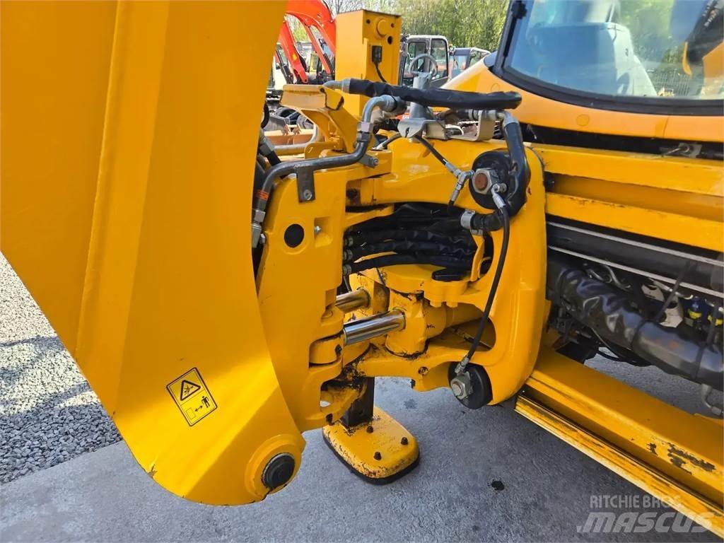 JCB 3CX لوادر ذات جرافات عكسية