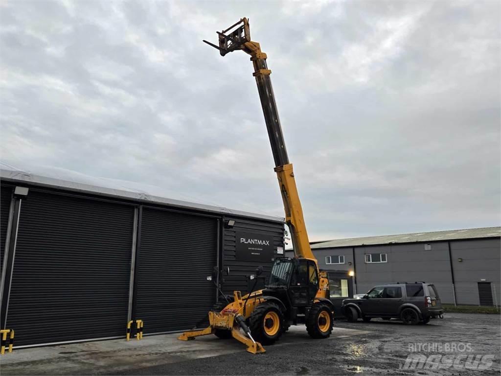 JCB 540-170 مناولات متداخلة