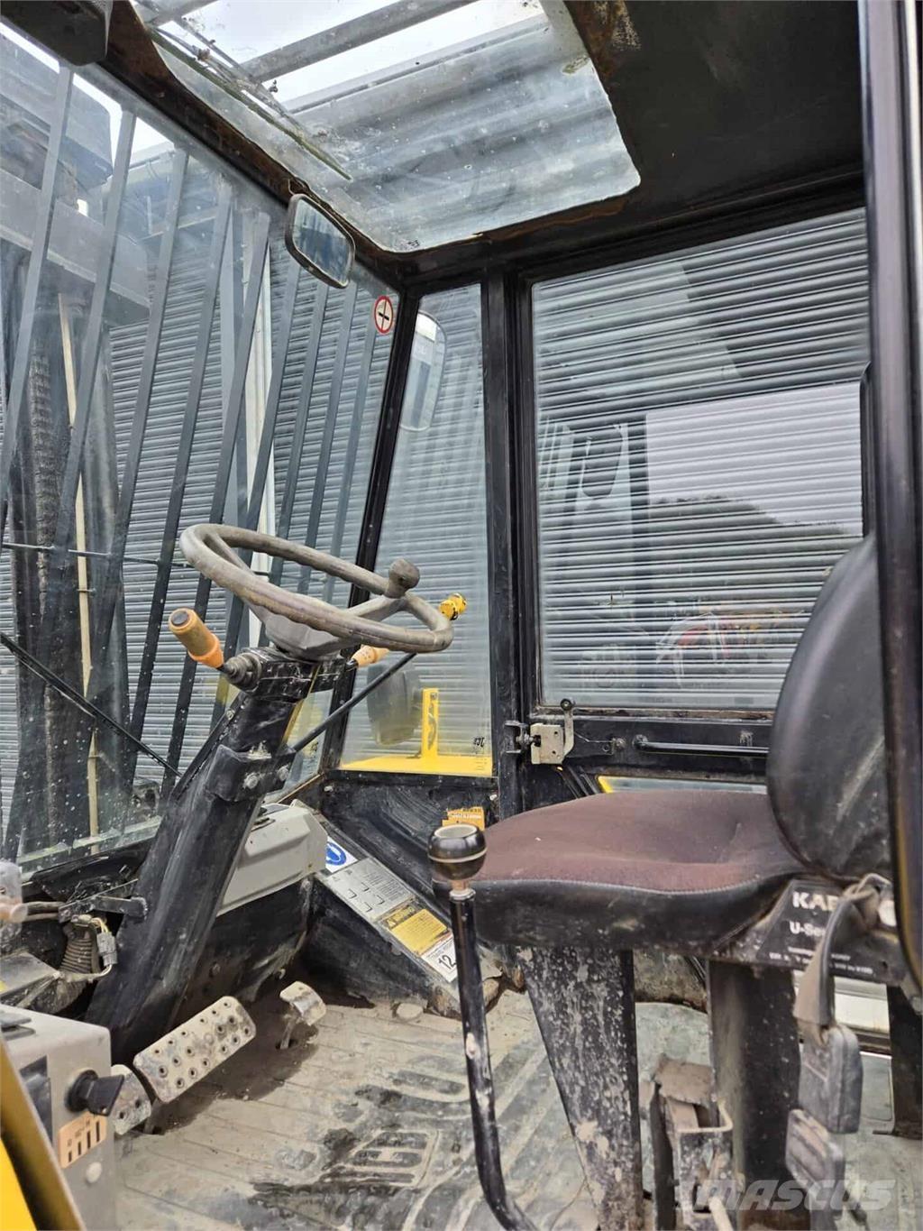 JCB 926 مناولات متداخلة