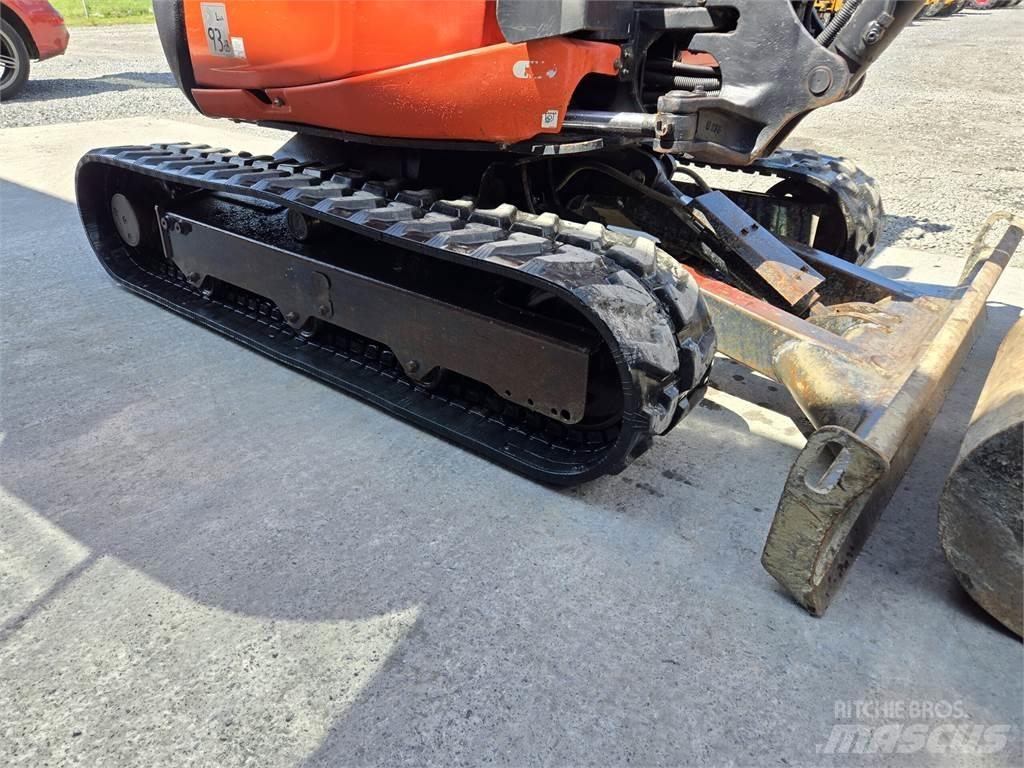 Kubota -- حفارات صغيرة أقل من 7 طن (حفارات صغيرة)