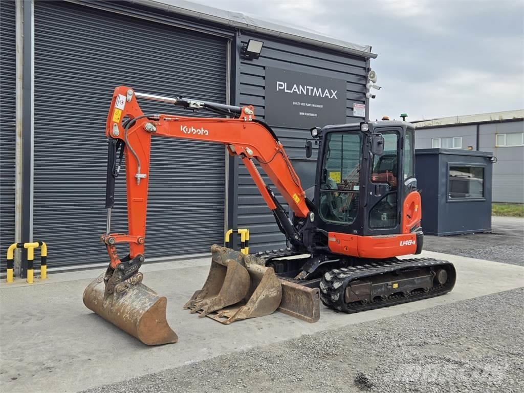 Kubota U48-4 حفارات وسط 7 طن - 12 طن