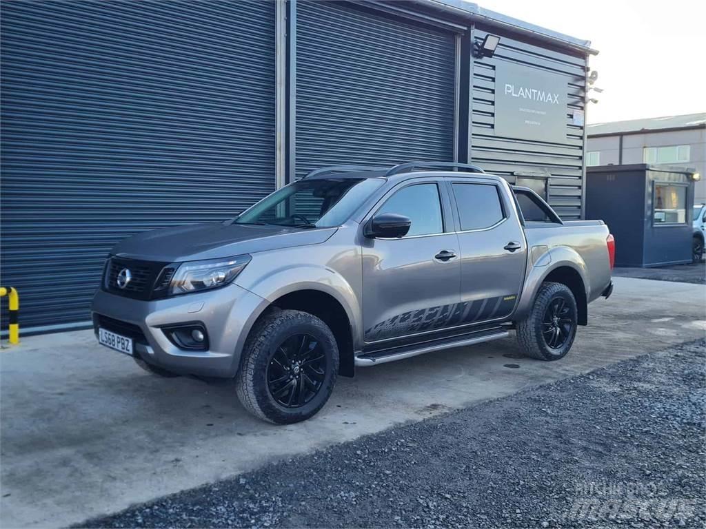  Navara أخرى