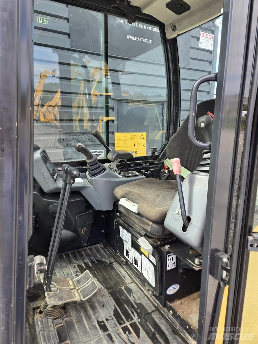 Yanmar SV26 حفارات صغيرة أقل من 7 طن (حفارات صغيرة)