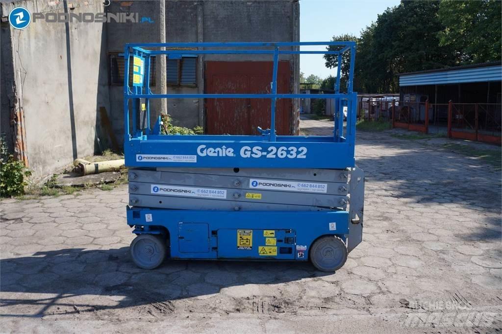 Genie 2632 رافعات مقصية الشكل
