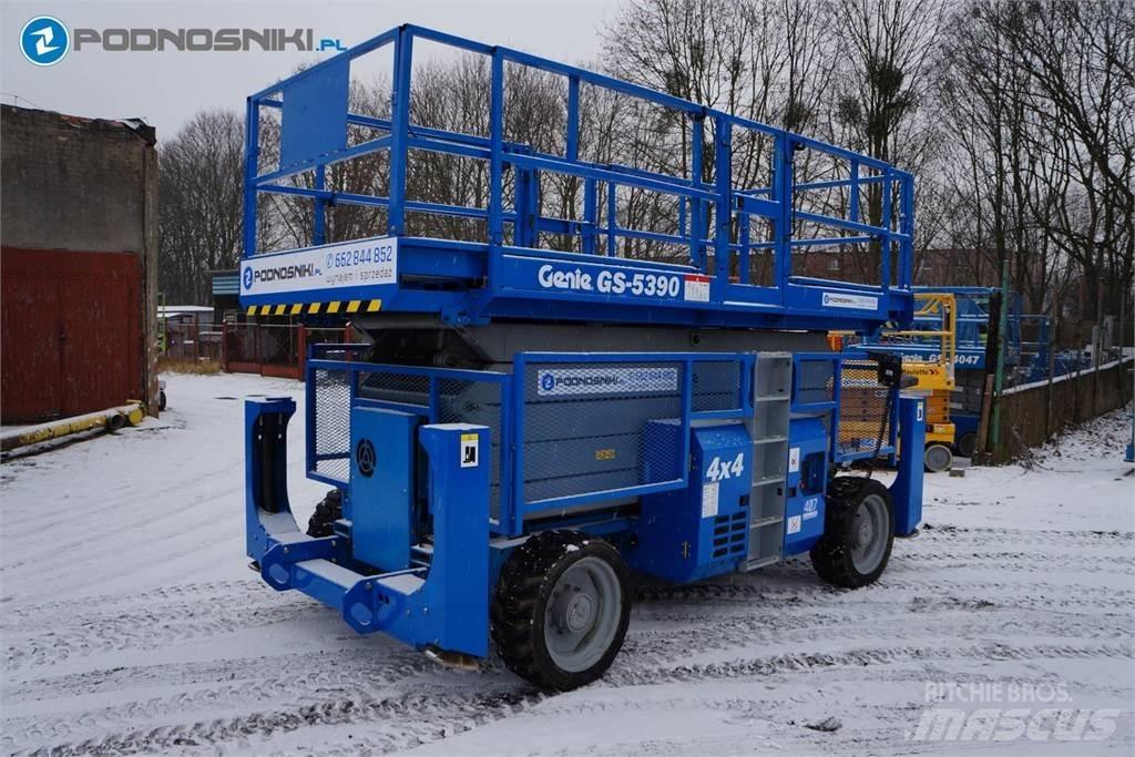 Genie 5390 رافعات مقصية الشكل