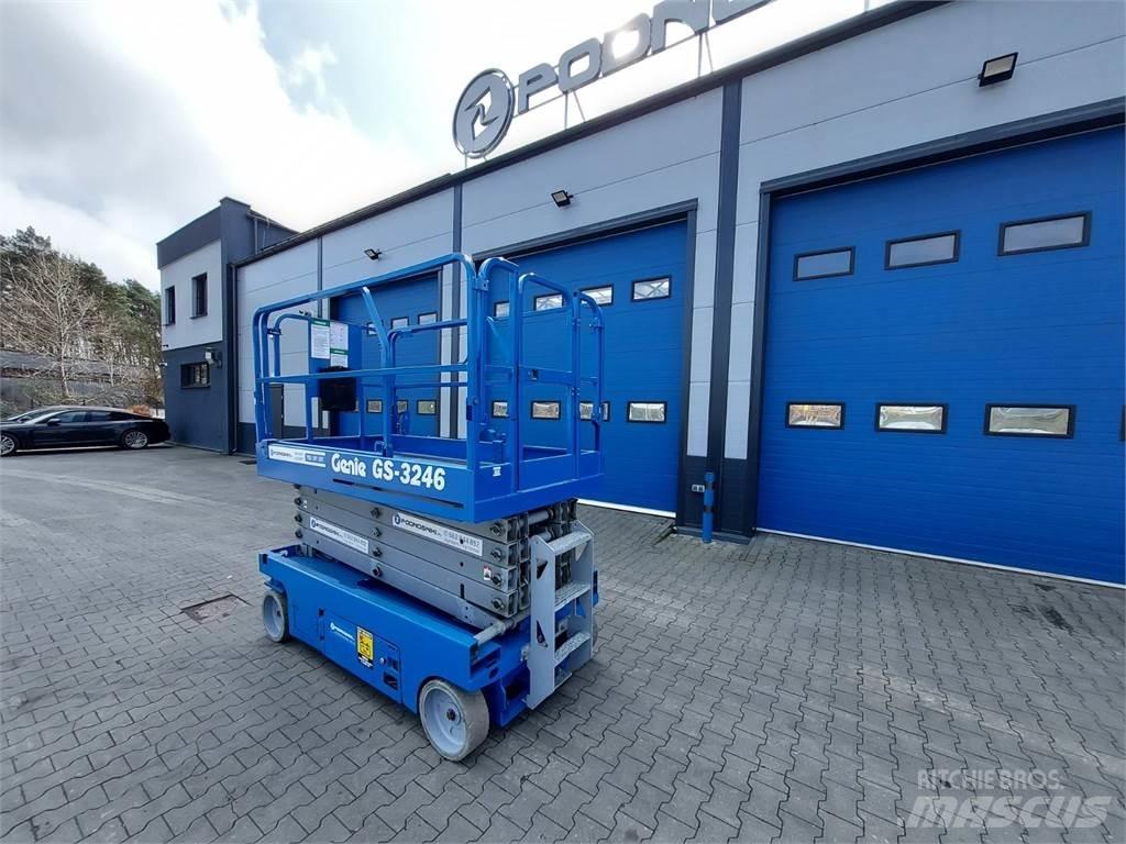 Genie GS-3246 رافعات مقصية الشكل