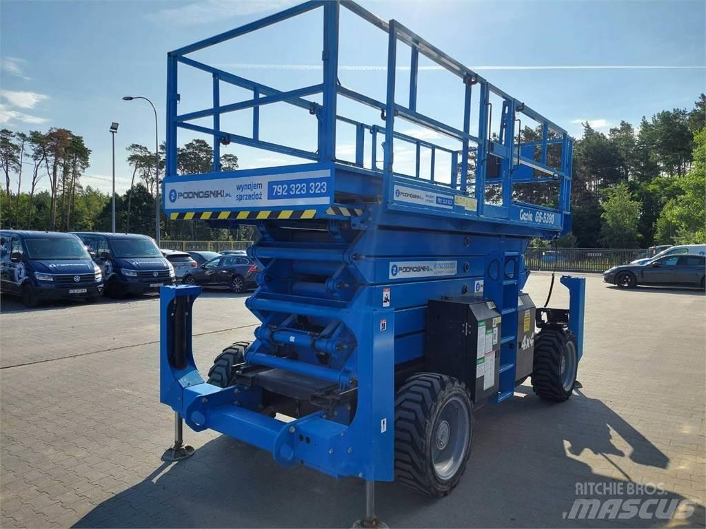 Genie GS-5390 RT رافعات مقصية الشكل