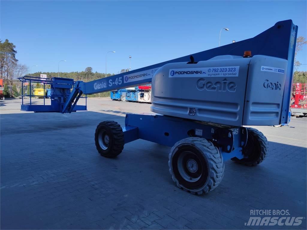 Genie S-45 رافعات سلة تلسكوبية