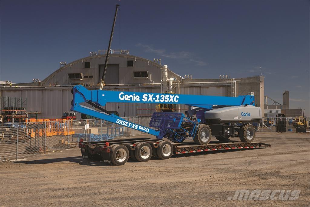Genie SX-135 XC رافعات سلة تلسكوبية