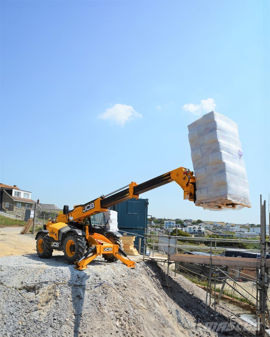 JCB 535-125 مناولات متداخلة