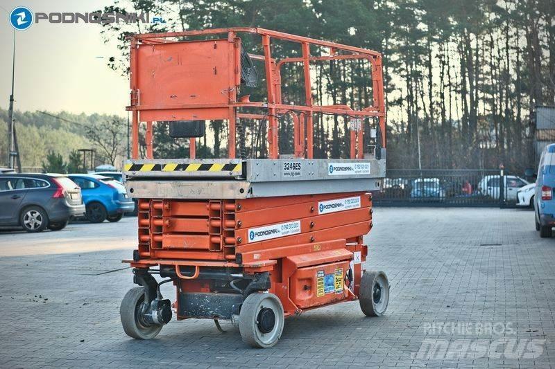 JLG 3246ES رافعات مقصية الشكل