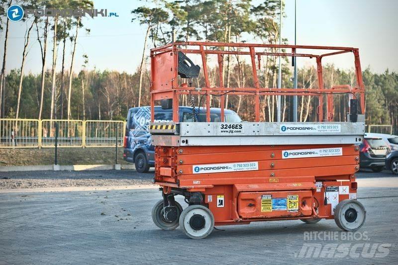 JLG 3246ES رافعات مقصية الشكل