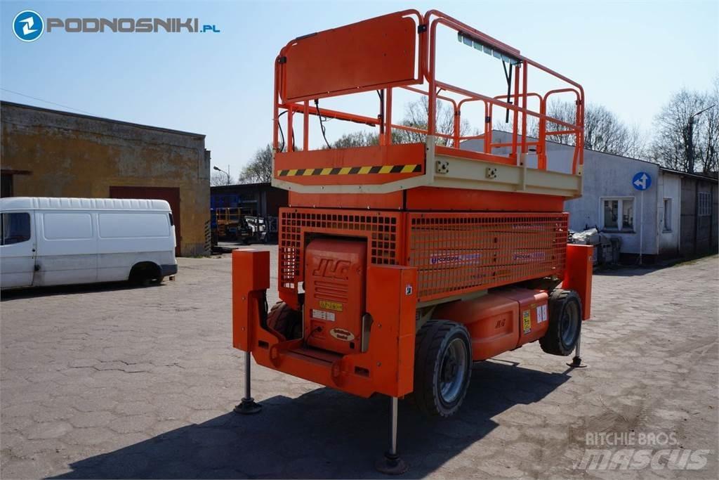 JLG 4069 رافعات مقصية الشكل