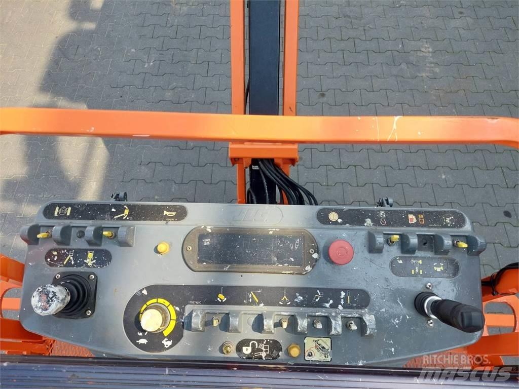 JLG M600JP رافعات سلة مفصلية