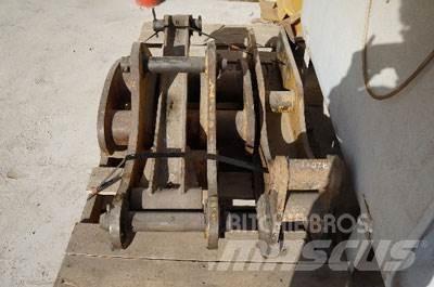 CAT 320C/DL Thumb مكونات أخرى