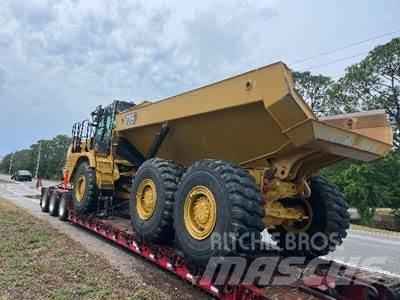 CAT 725 04A ساحبات مفصلية