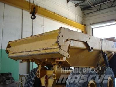 Volvo A35D Tailgate مكونات أخرى