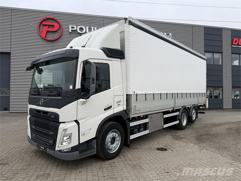 Volvo FM380 6x2*4 شاحنات بغطاء جانبي