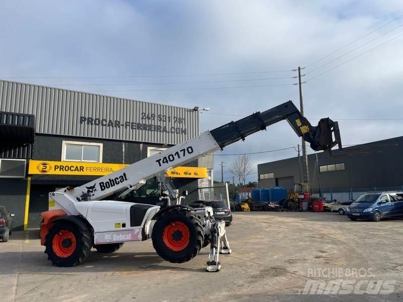 Bobcat T40170 مناولات متداخلة