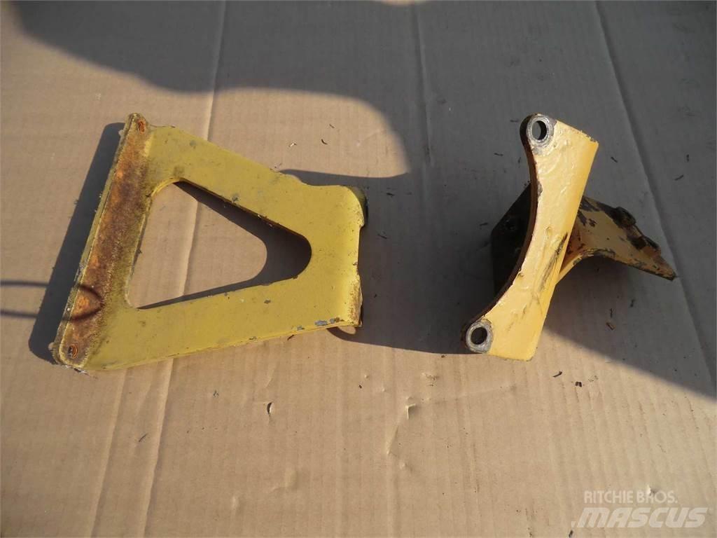 CAT 988F I الشاسيه والتعليق
