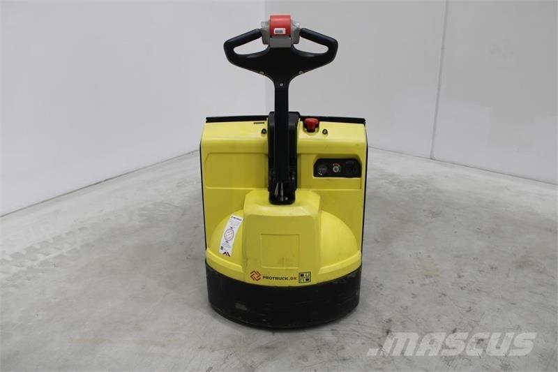 Hyster P1.6 معدات الرفع منخفض المستوى