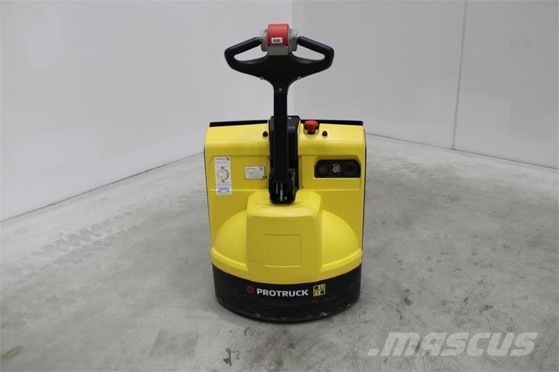 Hyster P1.6 معدات الرفع منخفض المستوى