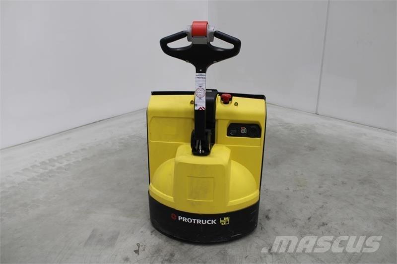 Hyster P1.6 معدات الرفع منخفض المستوى