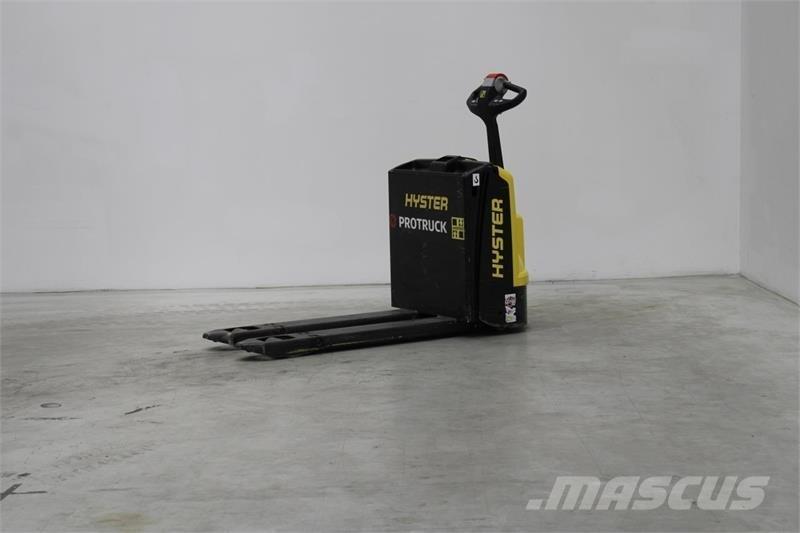 Hyster P1.6 معدات الرفع منخفض المستوى