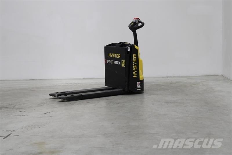 Hyster P1.6 معدات الرفع منخفض المستوى