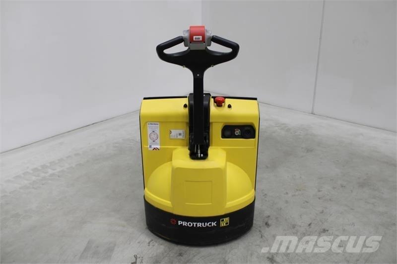 Hyster P1.6 معدات الرفع منخفض المستوى