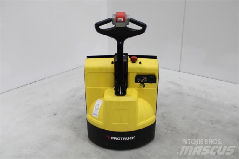 Hyster P1.6 معدات الرفع منخفض المستوى