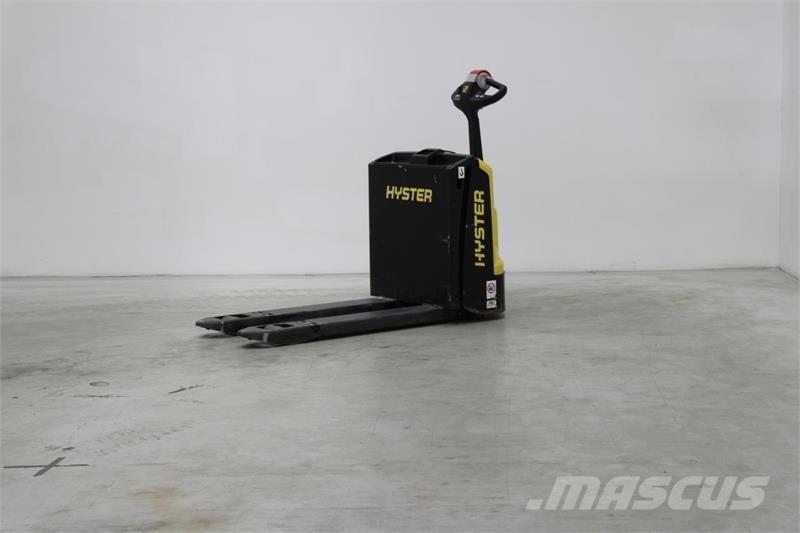 Hyster P1.6 معدات الرفع منخفض المستوى