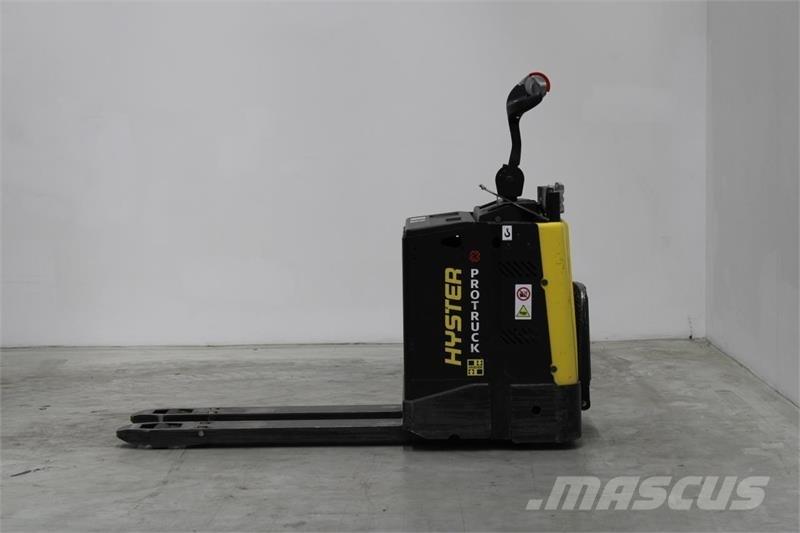 Hyster P2.0S رافعة منخفضة المستوى ذات منصة