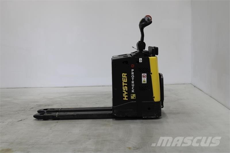 Hyster P2.0S رافعة منخفضة المستوى ذات منصة