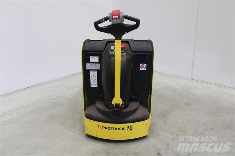 Hyster P3.0 معدات الرفع منخفض المستوى
