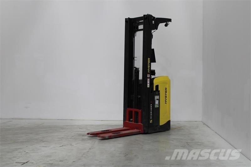 Hyster RS1.6 شاحنات مناولة ذاتية الدفع