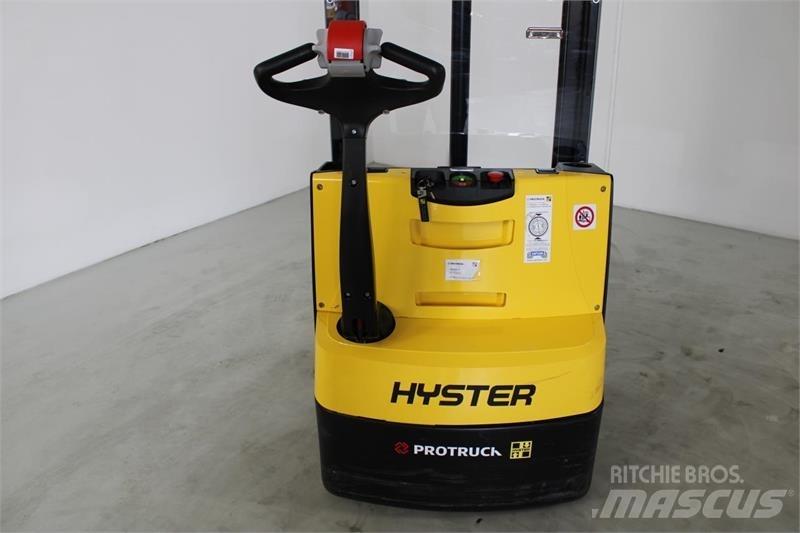 Hyster S1.0E شاحنات مناولة ذاتية الدفع