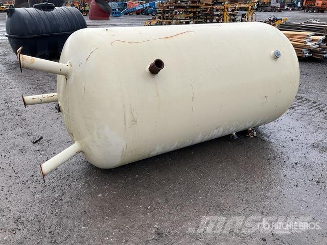  Tank مكونات أخرى