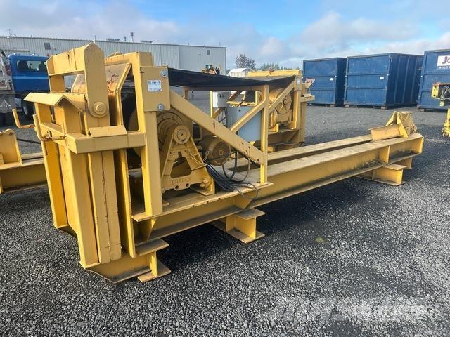  Winch المصاعد والرافعات المادية