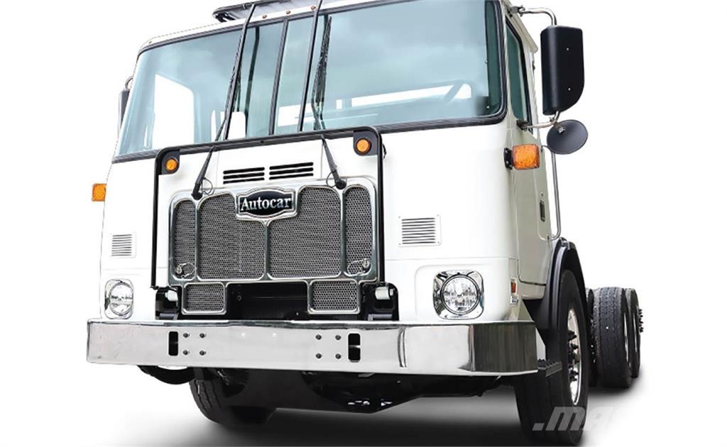 Autocar ACX64 شاحنات بمقصورة وهيكل