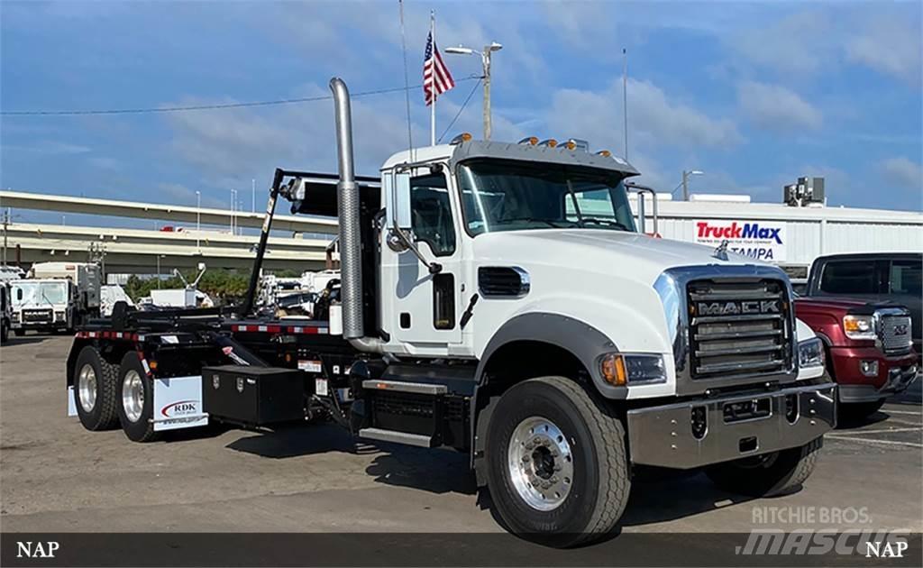 Mack Granite شاحنات قابلة للفك