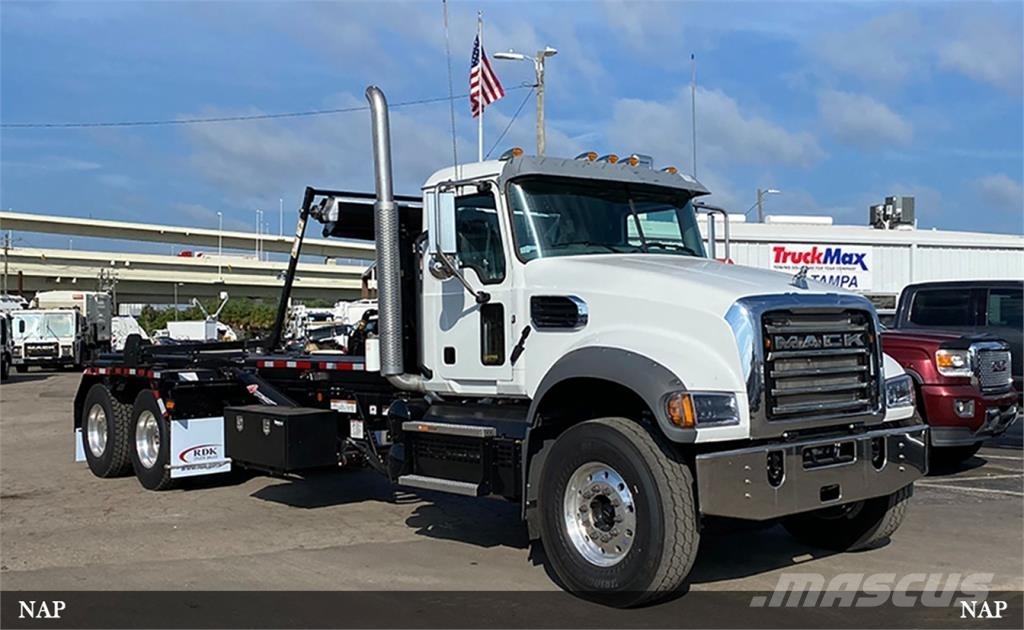 Mack Granite شاحنات قابلة للفك