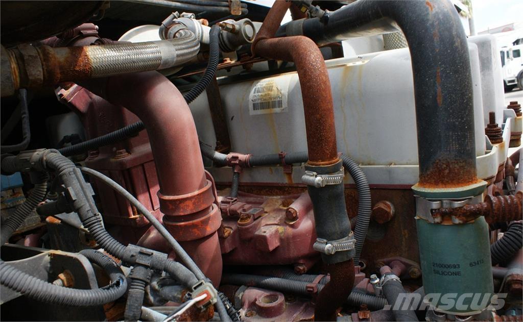 Mack LEU613 شاحنات المخلفات