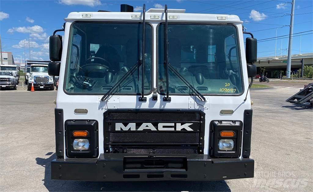 Mack LR613 شاحنات المخلفات