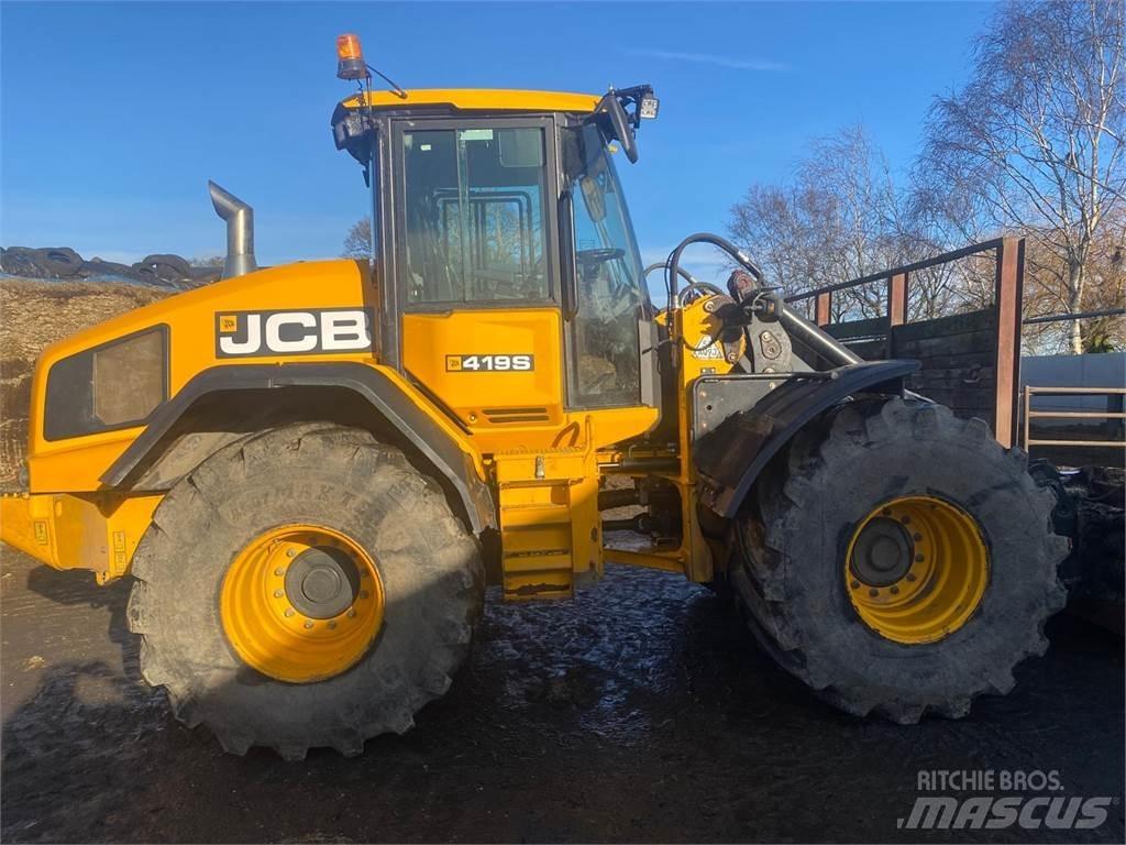 JCB 419S معدات مناولة لأغراض الزراعة