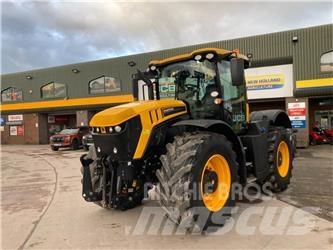 JCB 4220 الجرارات