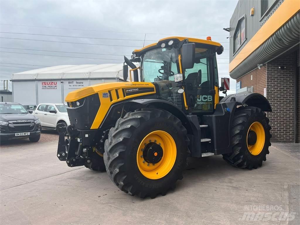 JCB 4220 الجرارات