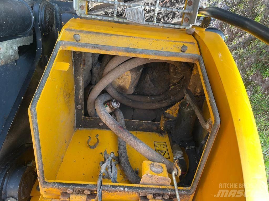 JCB JS130 ماكينات زراعية أخرى